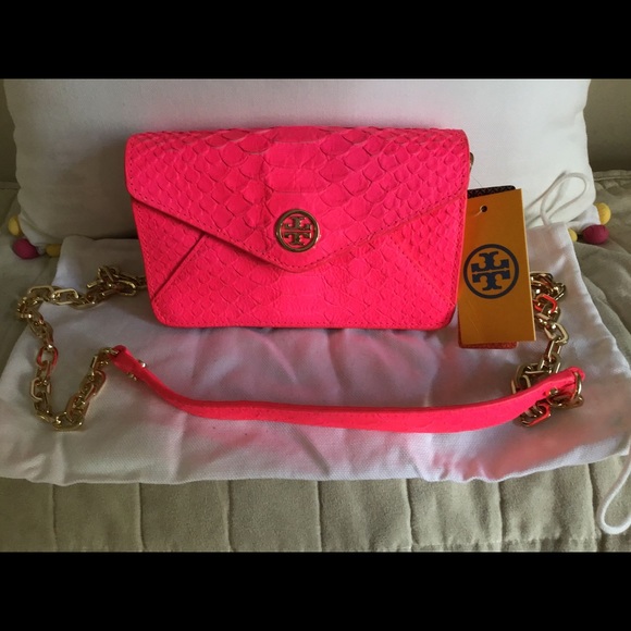 Tory Burch Handbags - Tory Burch vibrant Neon crossbody bag.